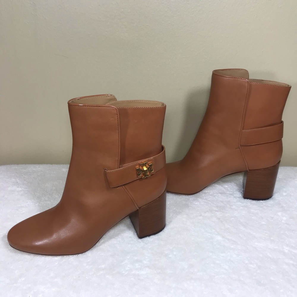 ⚡️SOLD⚡️Tory Burch Ankle Boots Leather Booties New - Picture 10 of 16